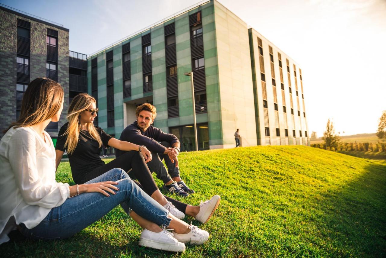 Cx Rome Student Place Ciampino Exterior photo